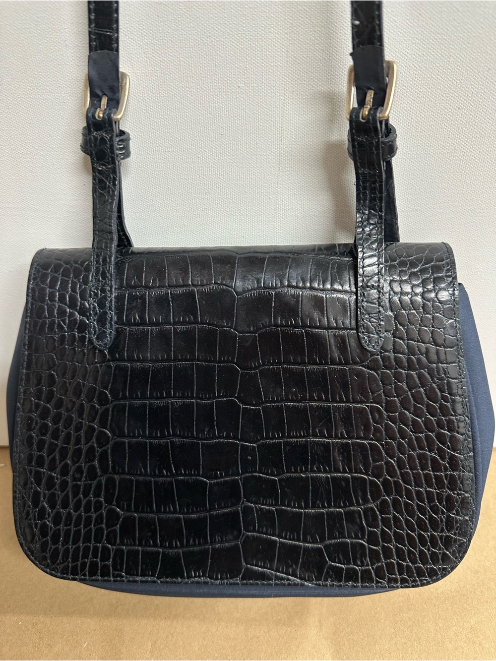 Croc-Embossed Navy Shoulder Bag - Picture 5 of 7